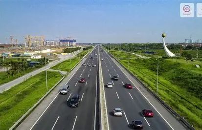Bài viết Những sai lầm khi lái xe trên cao tốc