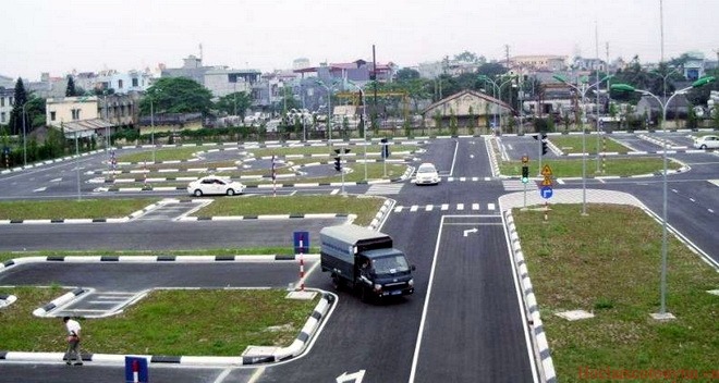 Quy định mới: Người học bằng lái xe máy phải tham gia đầy đủ thời gian học mới được thi sát hạch