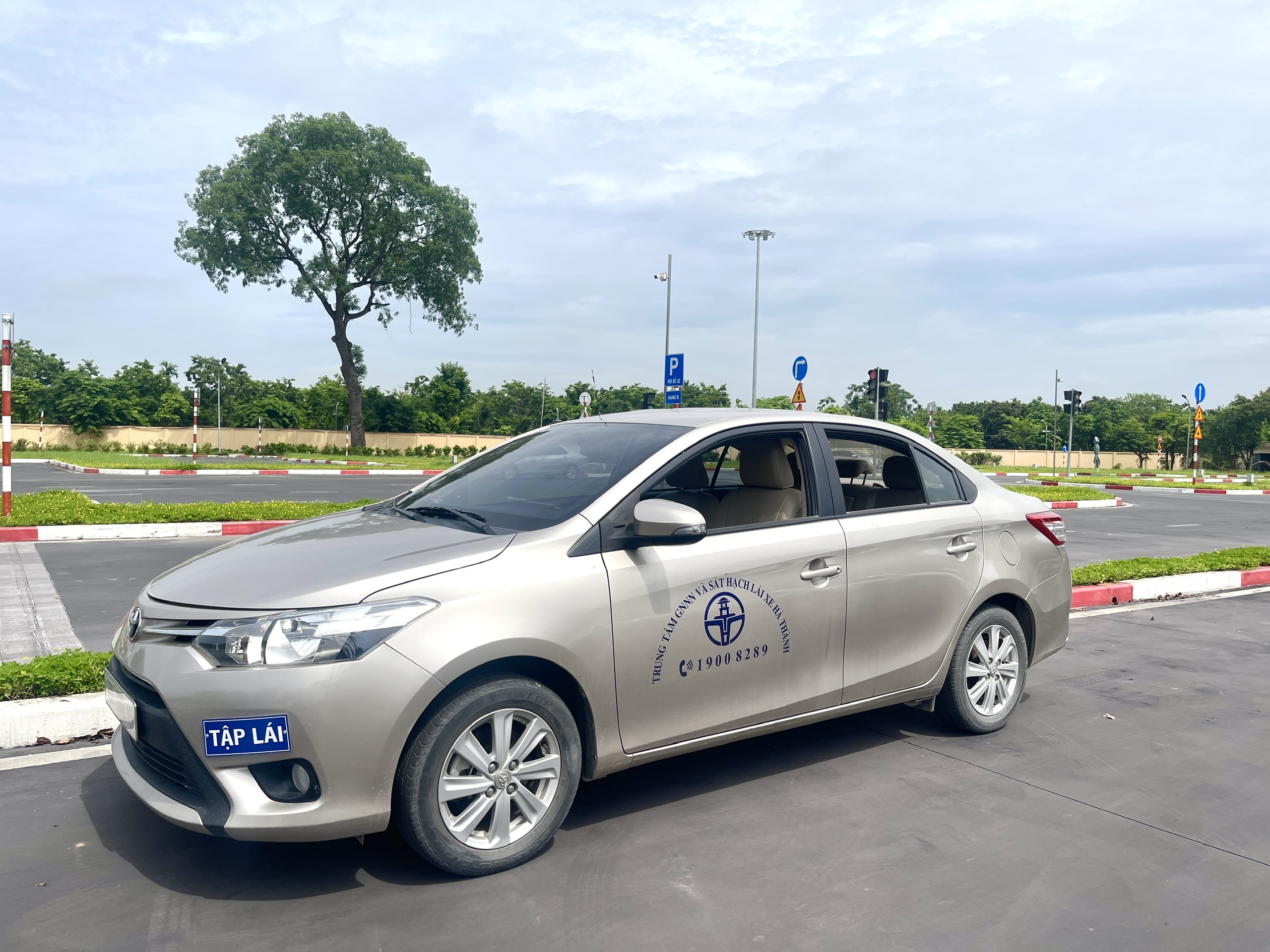 BẰNG B số cơ khí(số sàn)